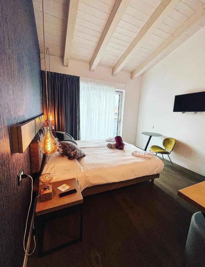 Glocal Torbole Hotell Torbole Sul Garda Eksteriør bilde