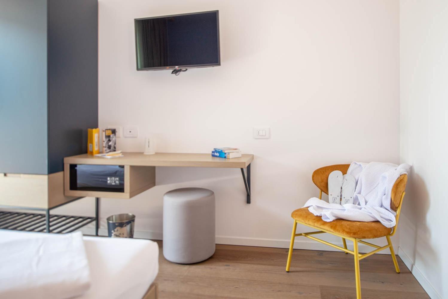 Glocal Torbole Hotell Torbole Sul Garda Eksteriør bilde